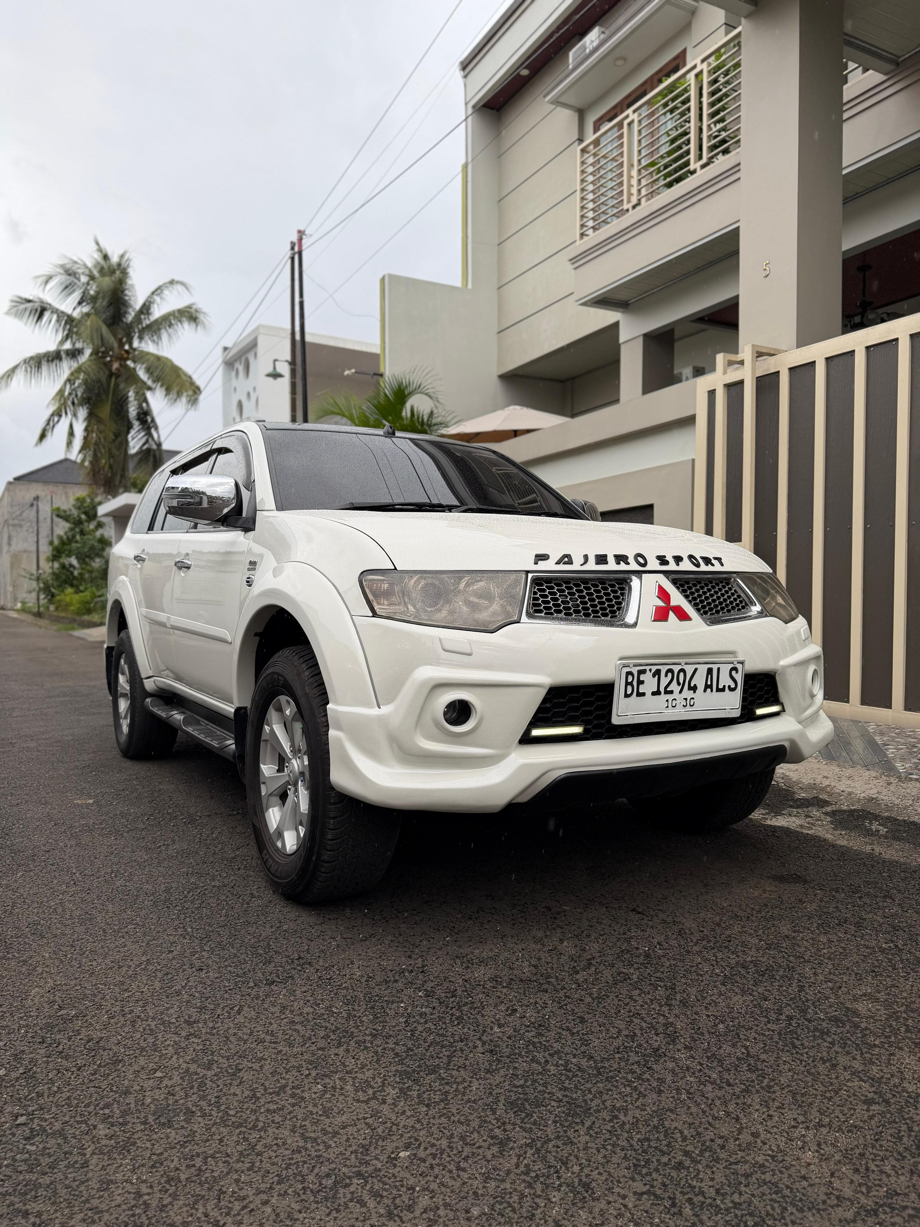 Pajero Sport Dakar Limited